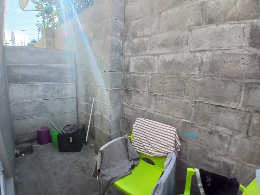 2 Bedroom Property for Sale in Bardale Village Western Cape